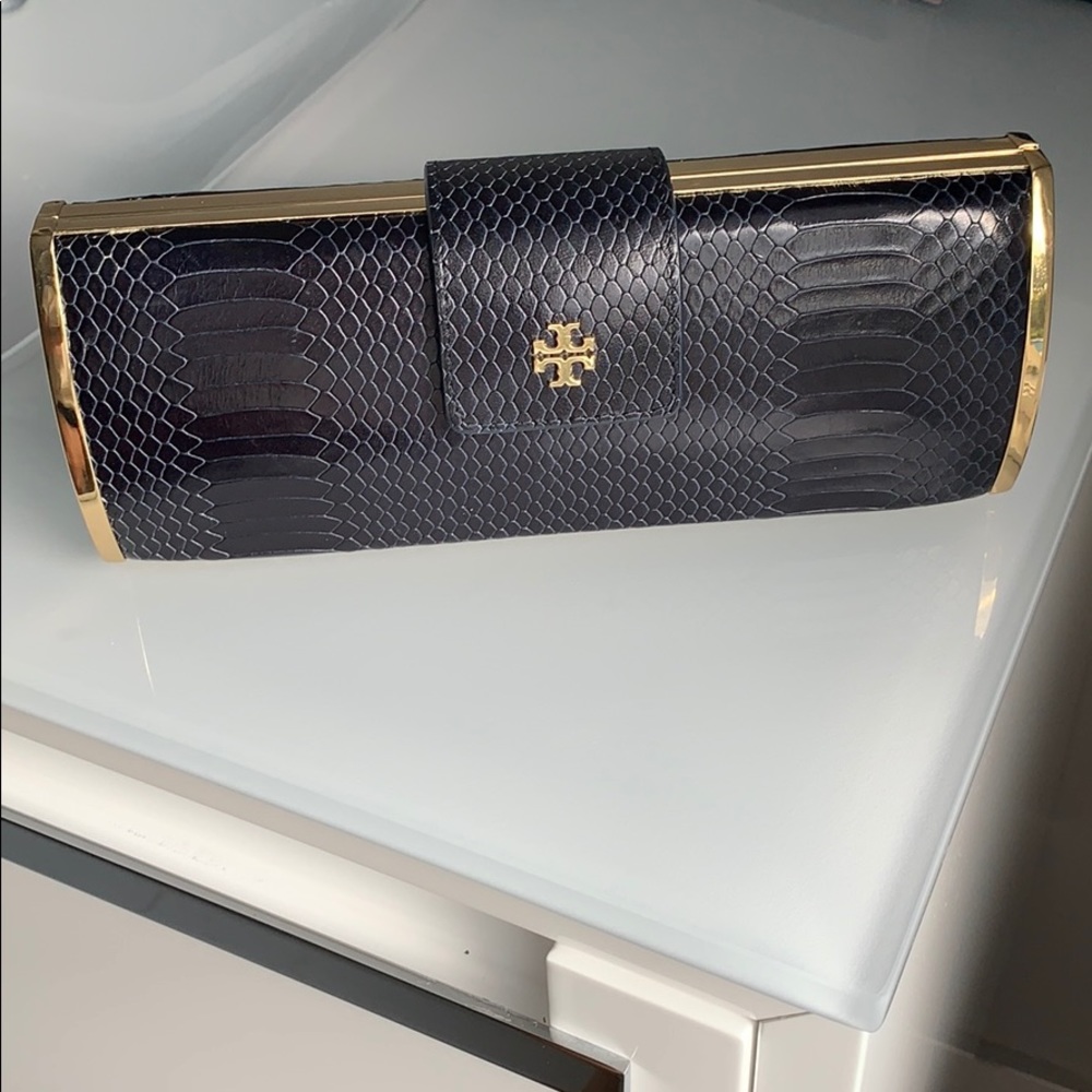 SOLD!!!! TORY BURCH NAVY CROC LEATHER CLUTCH